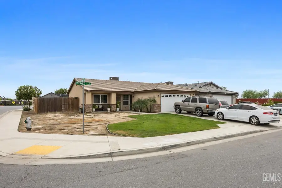 6301 ESTAVEZ STREET, Bakersfield, CA 93307 - #2