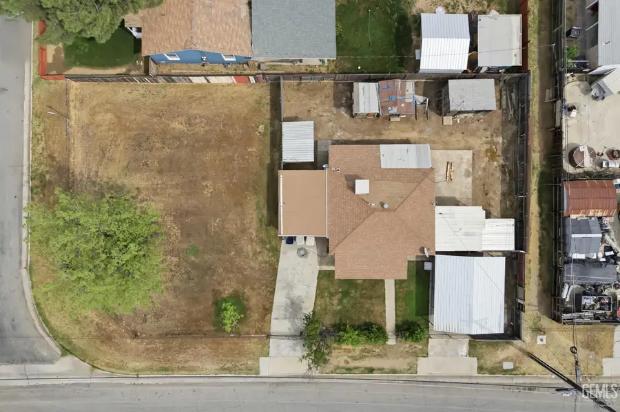 1241 WILSON AVENUE, Bakersfield, CA 93308 - #3