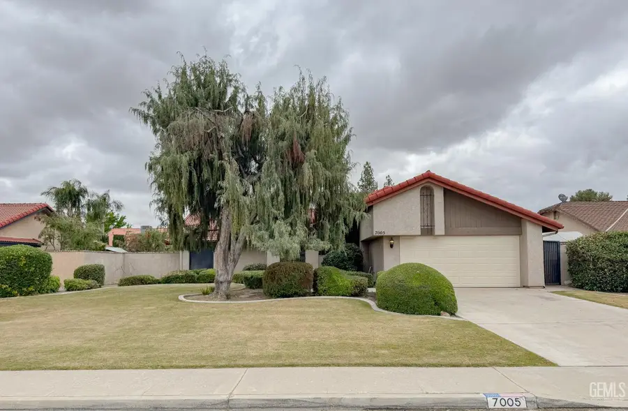 7005 LACOSTE LANE, Bakersfield, CA 93309 - #2