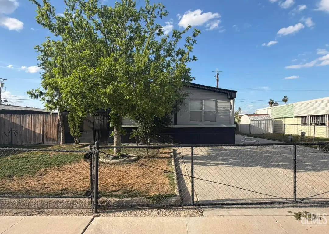 2512 FAIRVIEW ROAD, Bakersfield, CA 93304 - #1