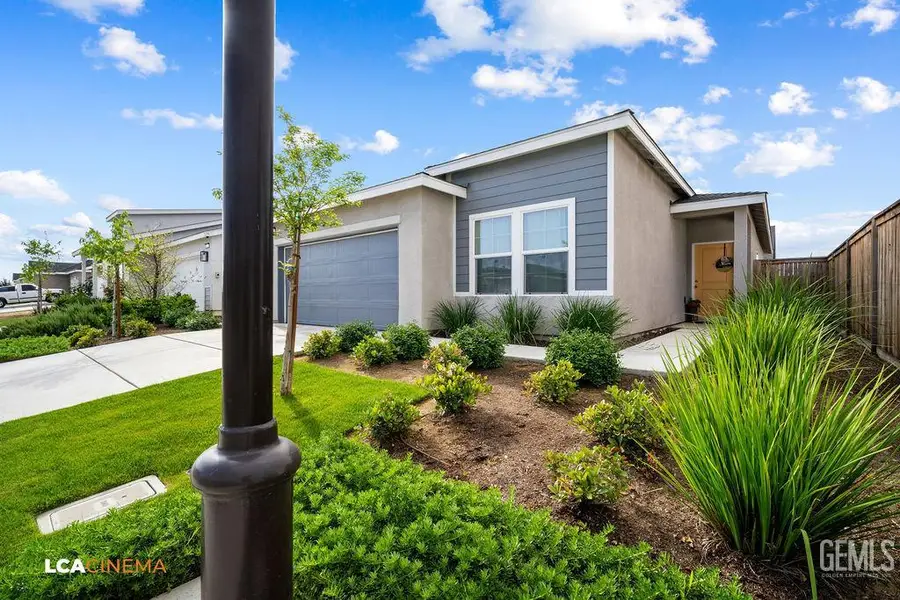 9611 REDWOOD RIVER LANE, Shafter, CA 93263 - #2