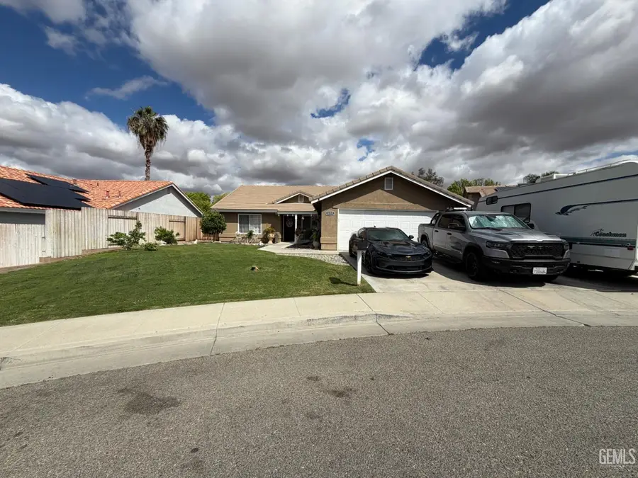 604 WESTOVER AVENUE, Taft, CA 93268 - #3