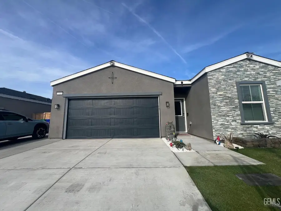 3305 LILAC VIEW COURT, Shafter, CA 93263 - #3
