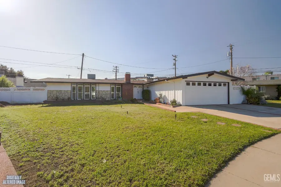 1049 N MACNEIL STREET, San Fernando, CA 91340 - #2