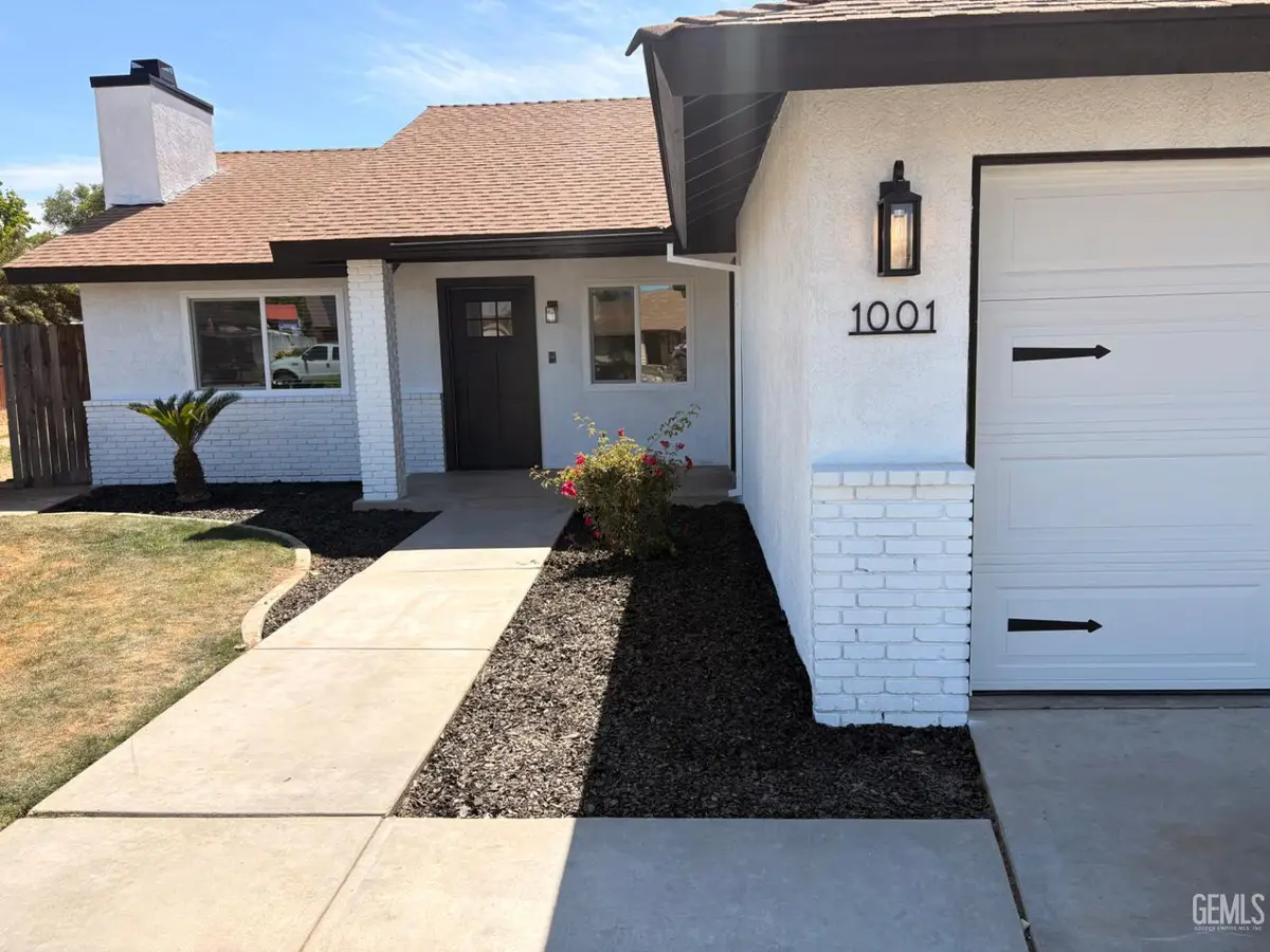 1001 GIUSEPPE COURT, Bakersfield, CA 93307 - #1
