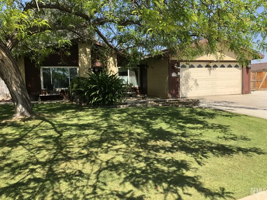 4112 TYNDALL AVENUE, Bakersfield, CA 93313 - #2