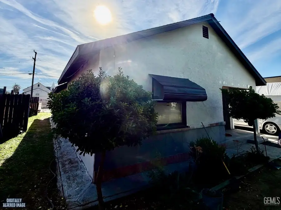 1304 SHASTA STREET, Bakersfield, CA 93308 - #2