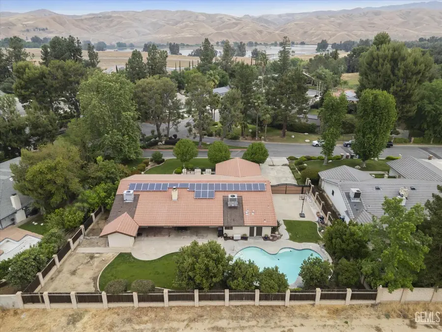 12151 CATTLE KING DRIVE, Bakersfield, CA 93306 - #3