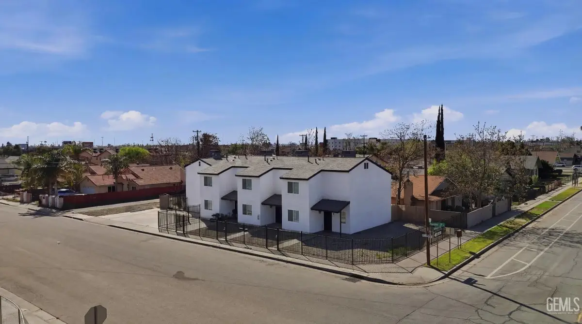 931 MONTEREY STREET, Bakersfield, CA 93305 - #1