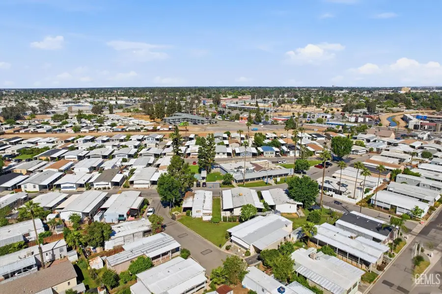 4401 HUGHES LANE #89, Bakersfield, CA 93304 - #3