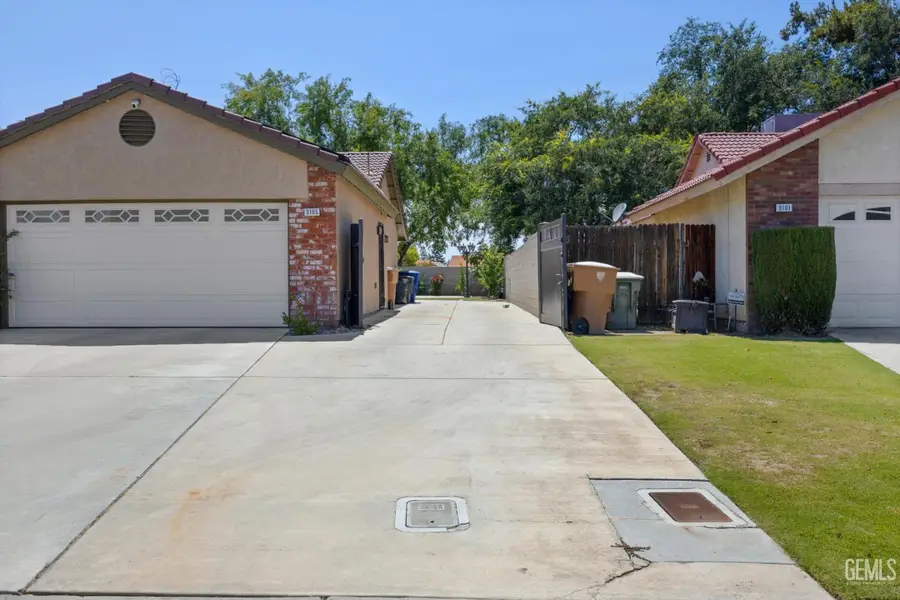 3105 WHISPER OAK WAY, Bakersfield, CA 93311 - #2