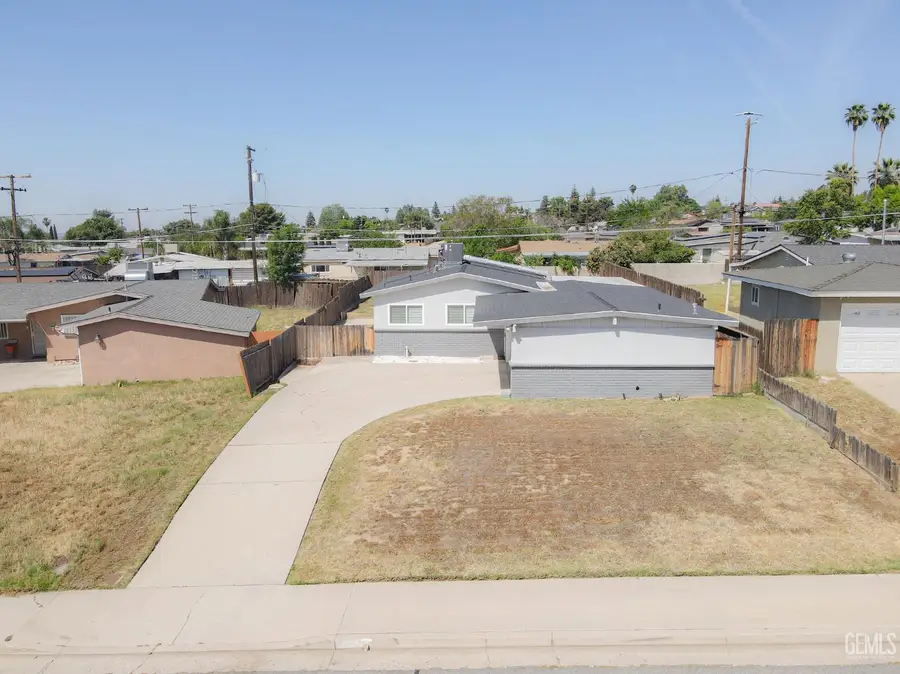 2518 LYNWOOD STREET, Bakersfield, CA 93306 - #2