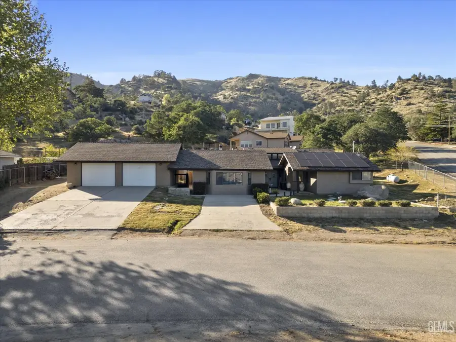 21601 HIDDEN CANYON DRIVE, Tehachapi, CA 93561 - #2