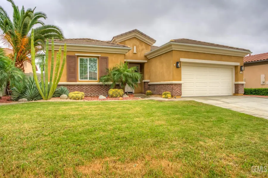 5900 RIVER BIRCH DRIVE, Bakersfield, CA 93306 - #2