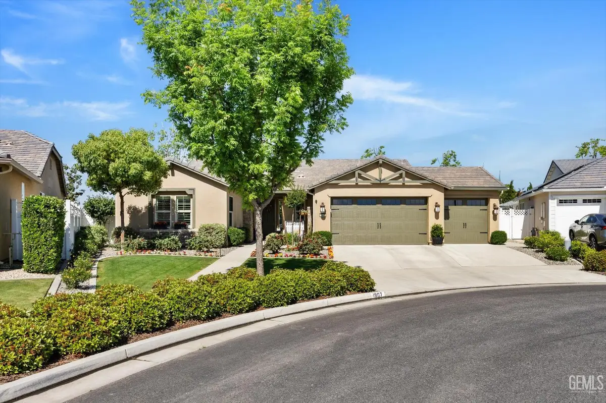 1907 CORVEDALE STREET, Bakersfield, CA 93311 - #1