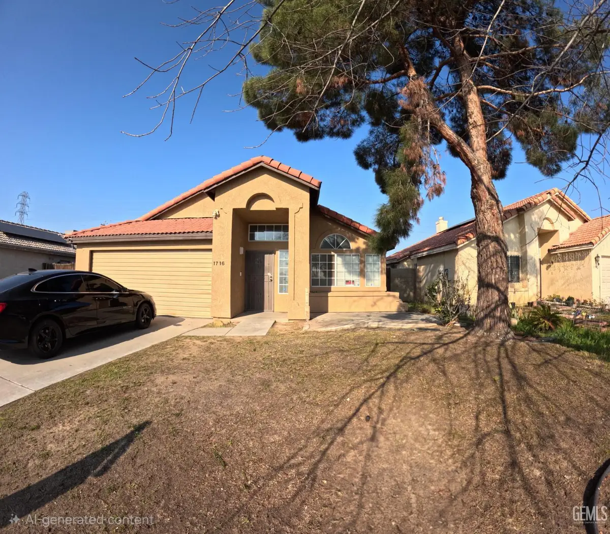 1716 E SAINT HELENS AVENUE, Bakersfield, CA 93304 - #1
