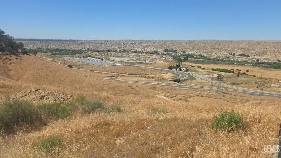 4201 BOISE STREET, Bakersfield, CA 93306 - #2