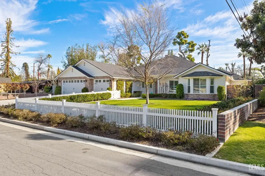 7108 SAINT ANDREWS DRIVE, Bakersfield, CA 93309 - #2