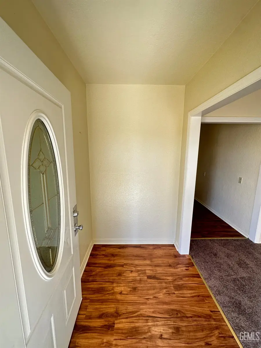 2611 URBANO DRIVE, Bakersfield, CA 93304 - #3