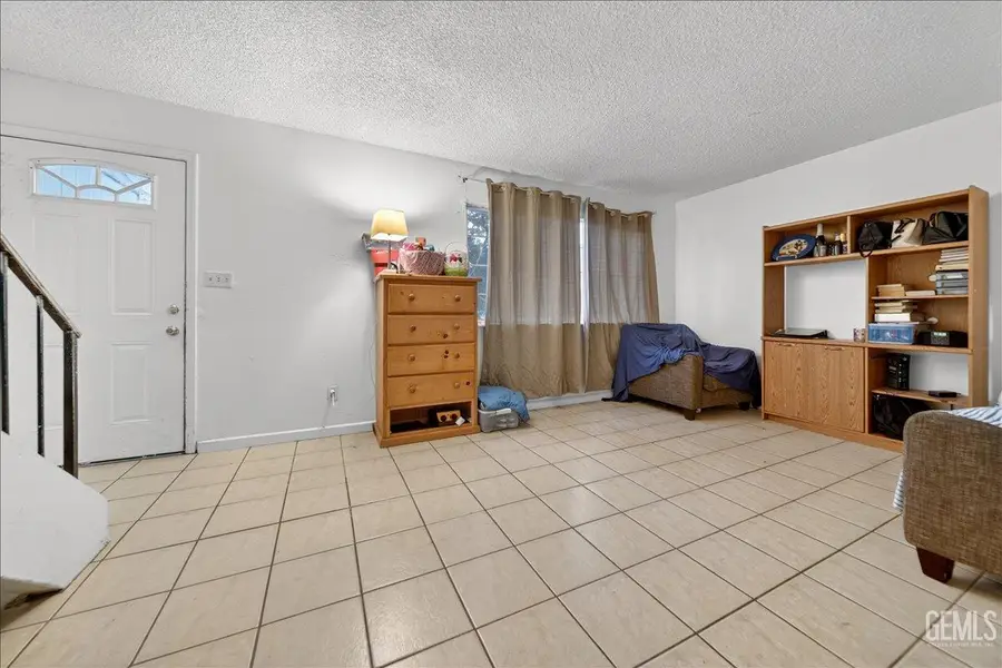 120 BUENA VISTA #2, Soledad, CA 93960 - #3