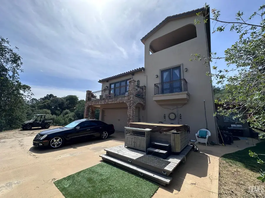 27455 PINTO COURT, Keene, CA 93531 - #3