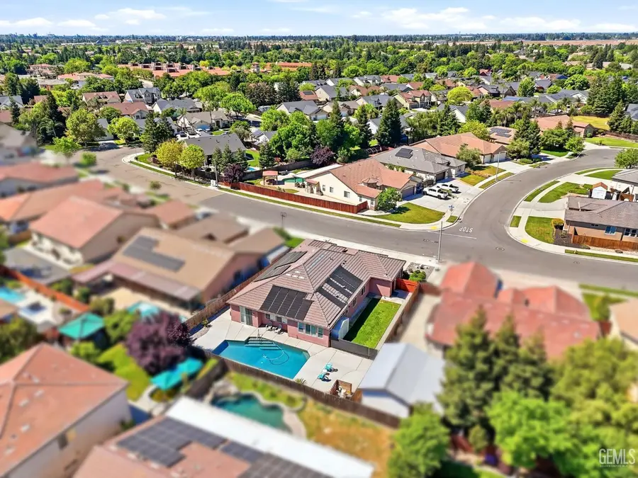 1998 ALBARINO STREET, Tulare, CA 93274 - #3