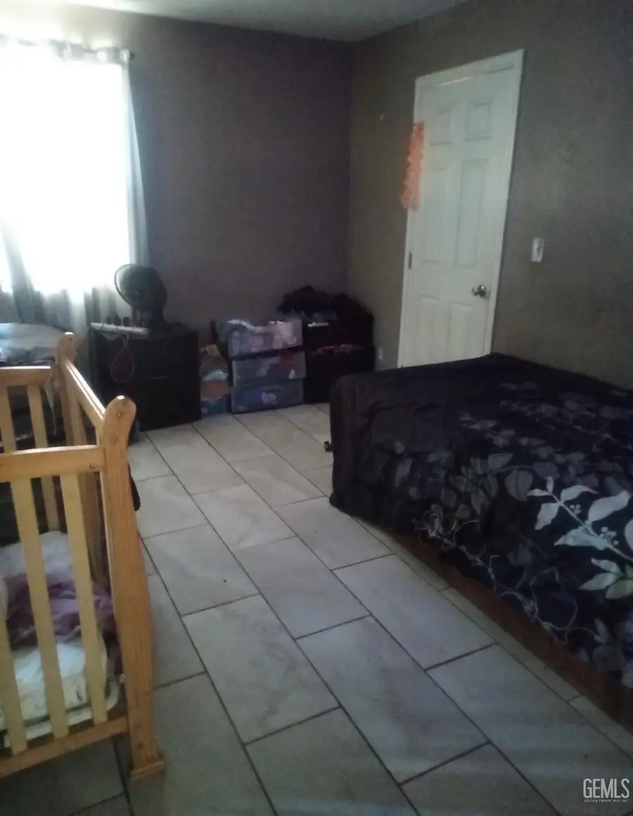 325 N 15 STREET, Chowchilla, CA 93610 - #3