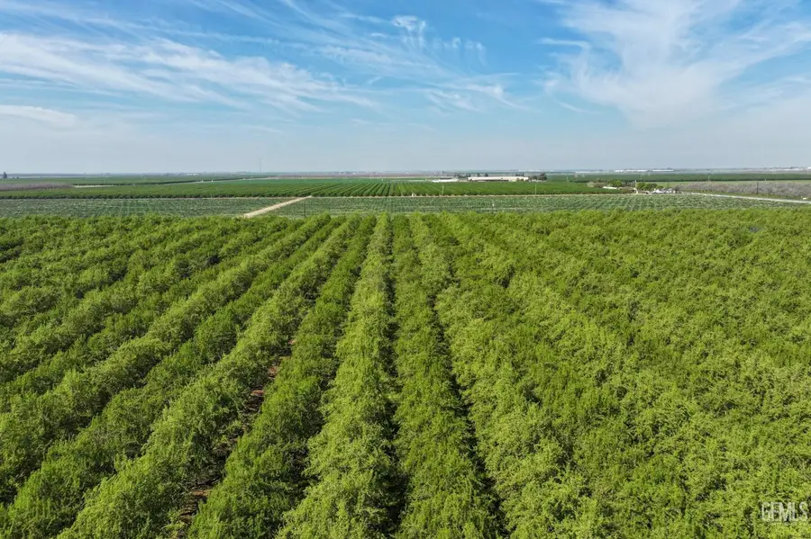 0 AVENUE 152, Porterville, CA 93257 - #3