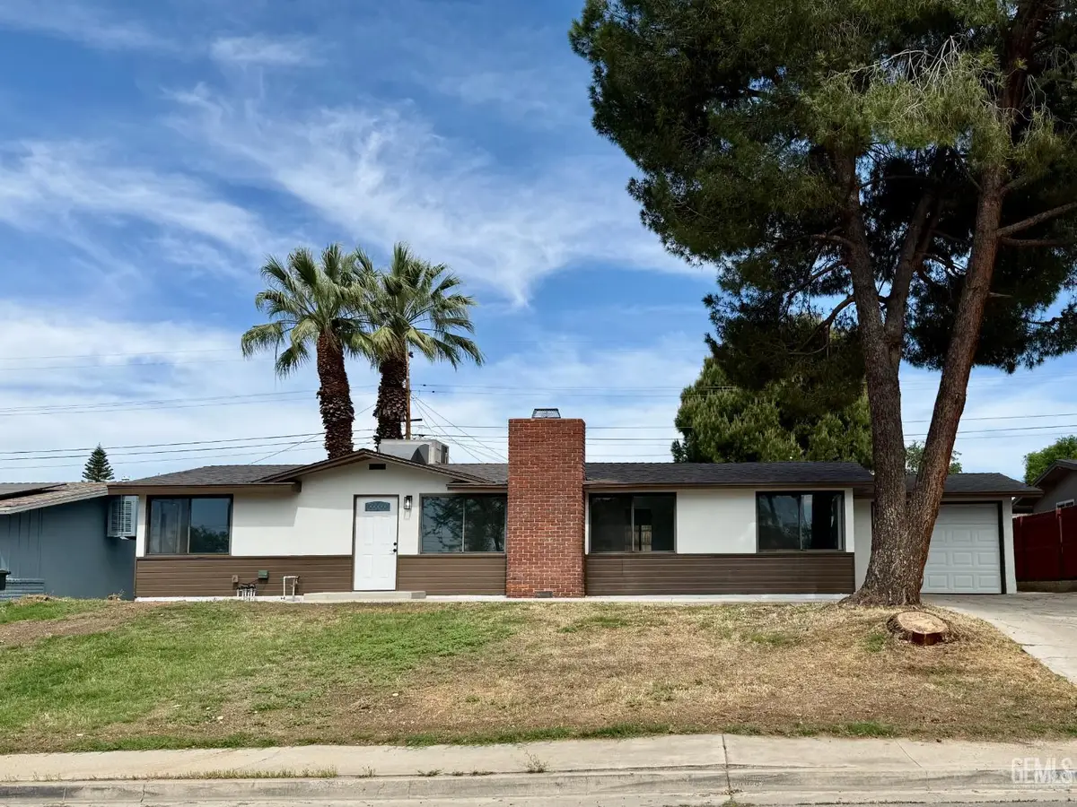 2800 BLADE AVENUE, Bakersfield, CA 93306 - #1