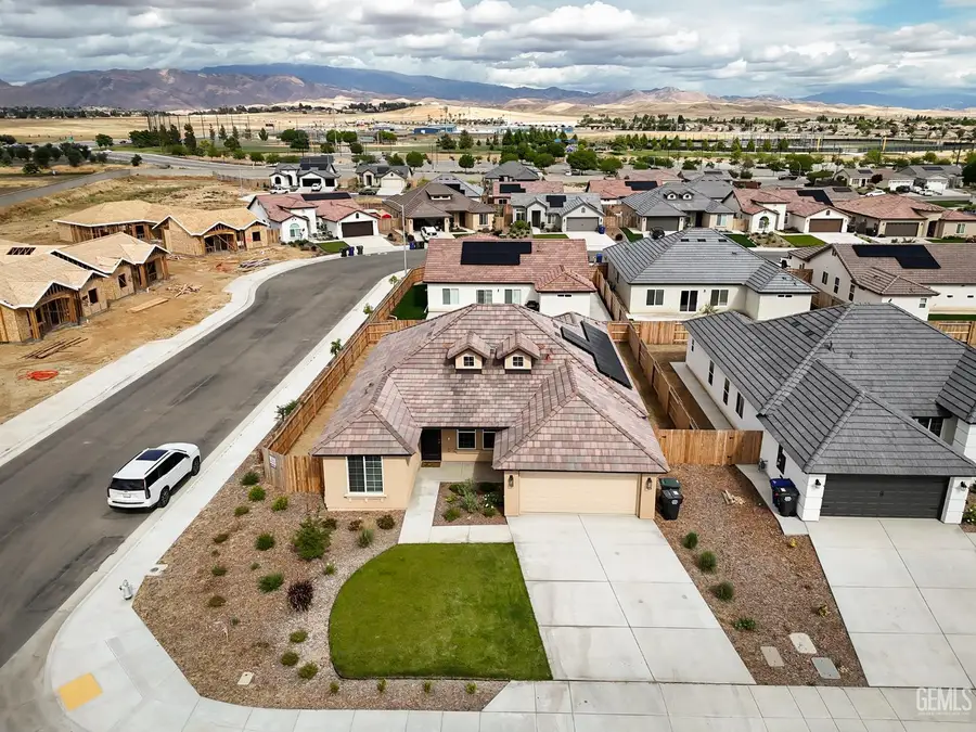 4617 FREESTONE, Bakersfield, CA 93306 - #2