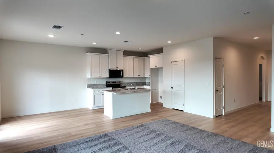 1509 LEVIN STREET, Bakersfield, CA 93307 - #3