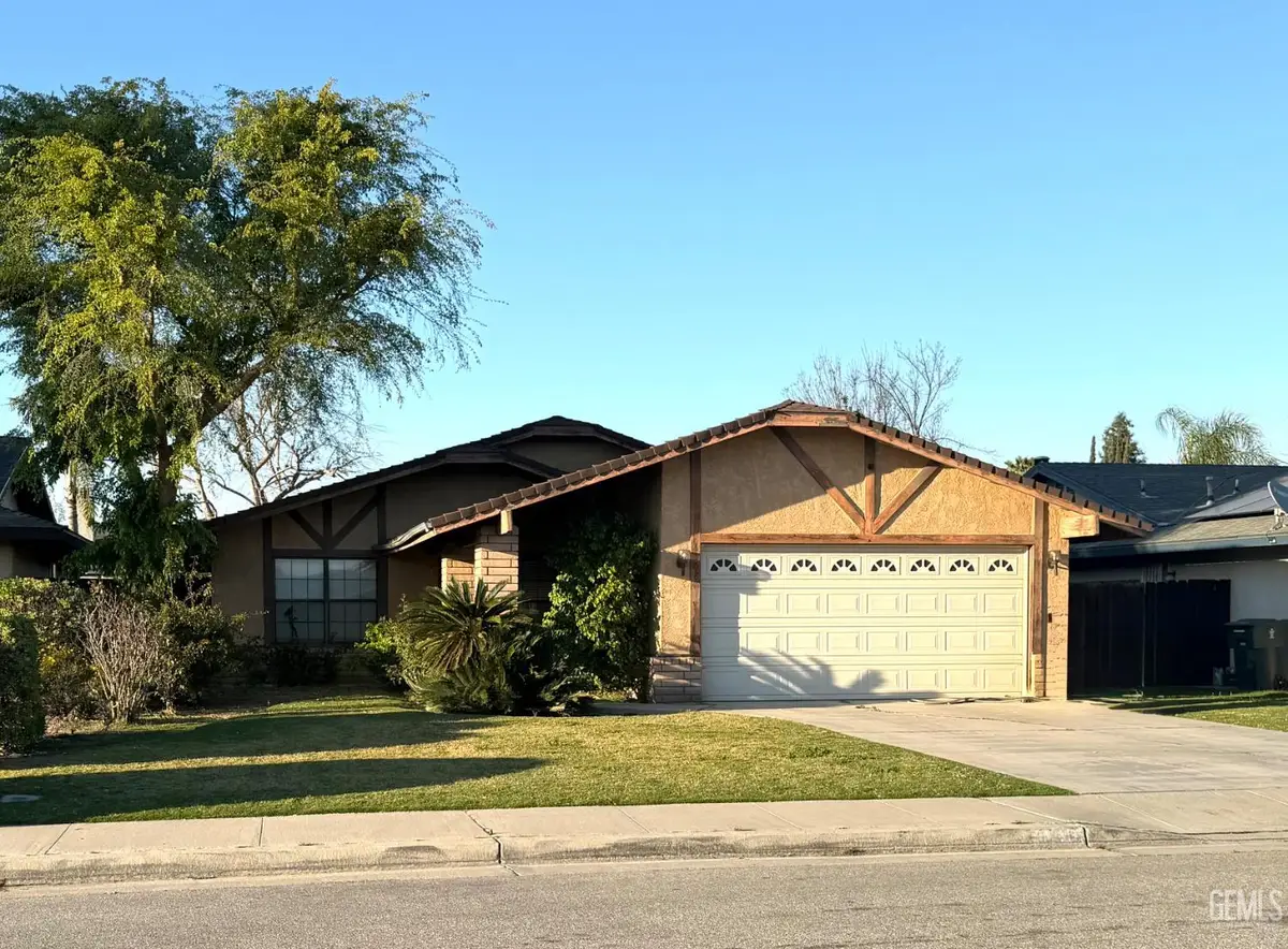 4108 SUGAR CANE AVENUE, Bakersfield, CA 93313 - #1
