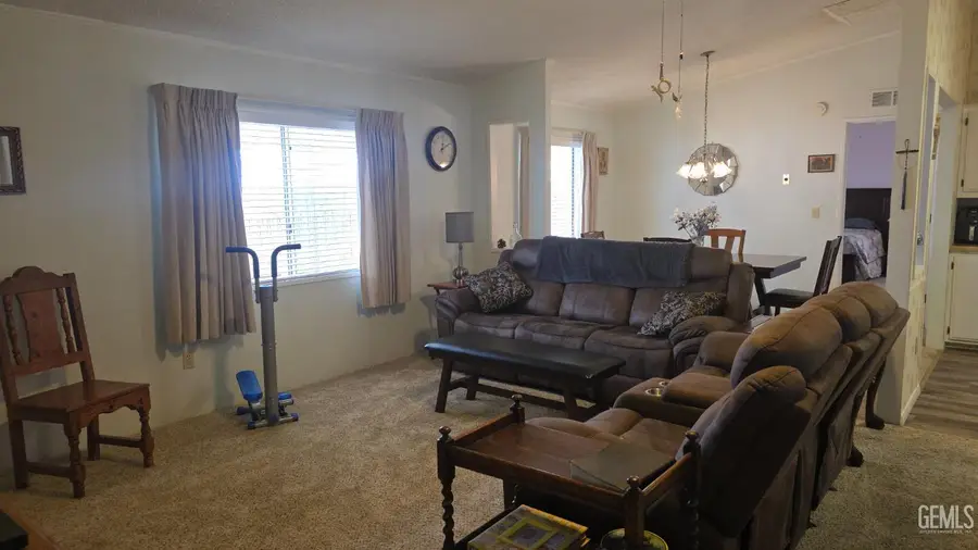 106 SERVE LANE, Bakersfield, CA 93308 - #3