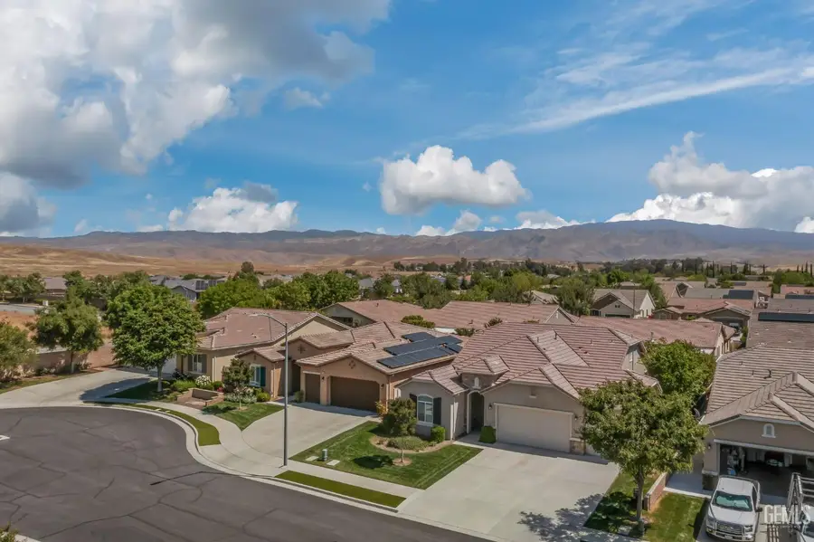 6409 DOVER PLACE, Bakersfield, CA 93306 - #2