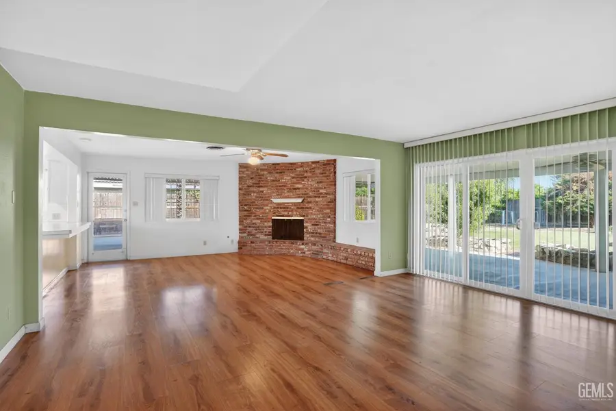 6117 EUCLID AVENUE, Bakersfield, CA 93308 - #3