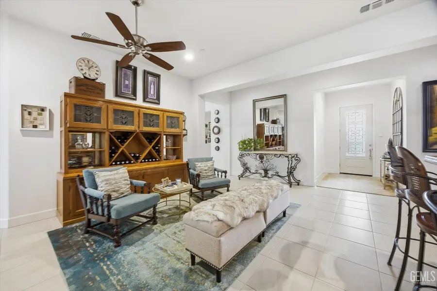 9106 DEL PALMA DRIVE, Bakersfield, CA 93314 - #2