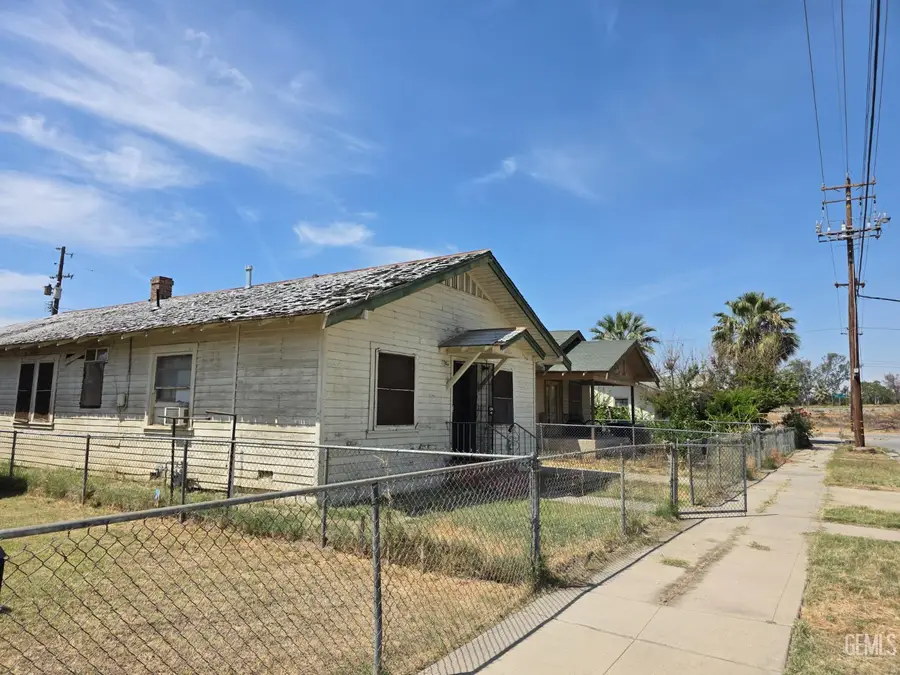 2225 O STREET, Bakersfield, CA 93301 - #3