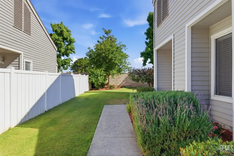 8000 KROLL WAY #112, Bakersfield, CA 93311 - #3