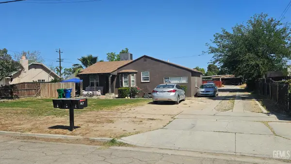 9820 GREENACRES DRIVE, Bakersfield, CA 93312