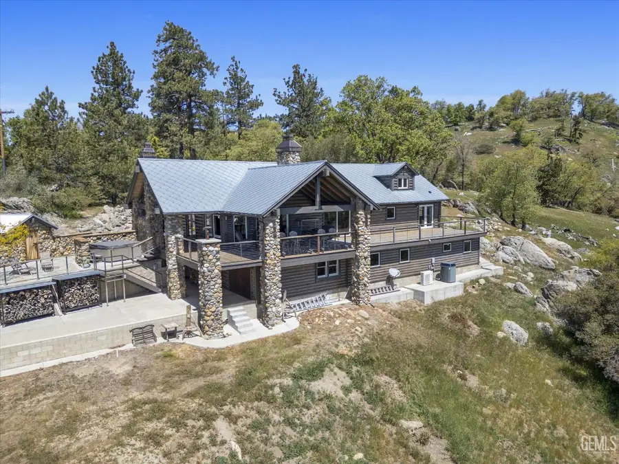27241 DEERTRAIL DRIVE, Tehachapi, CA 93561 - #3