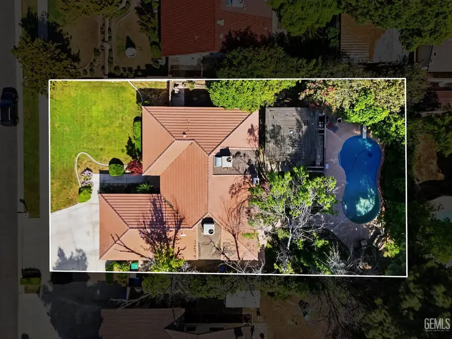 7025 ELIAS AVENUE, Bakersfield, CA 93308 - #2