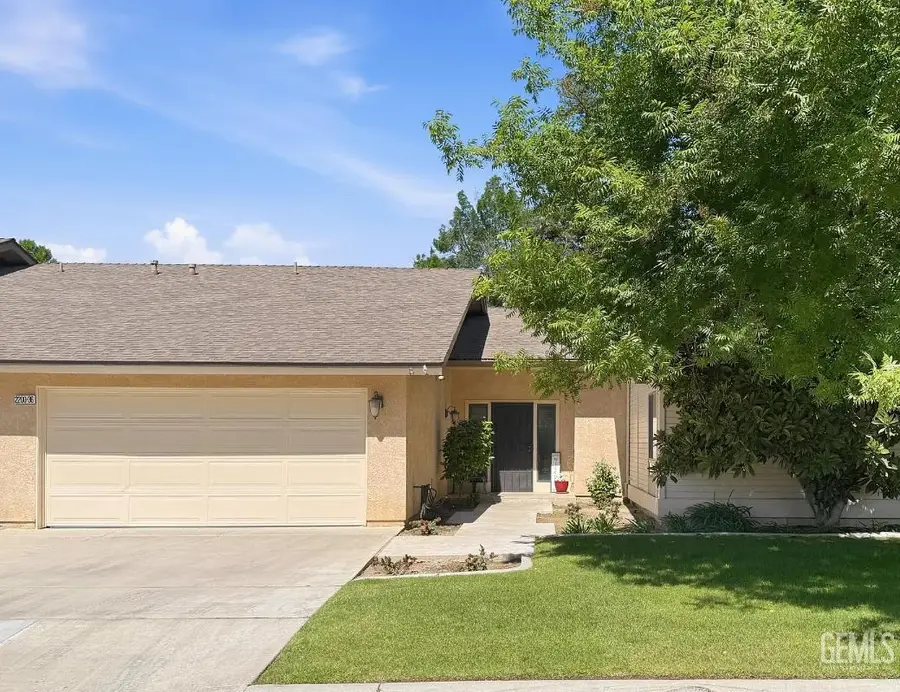 2200 EL PORTAL DR #36, Bakersfield, CA 93309 - #2