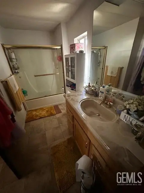 4501 Q STREET, Bakersfield, CA 93301 - #3