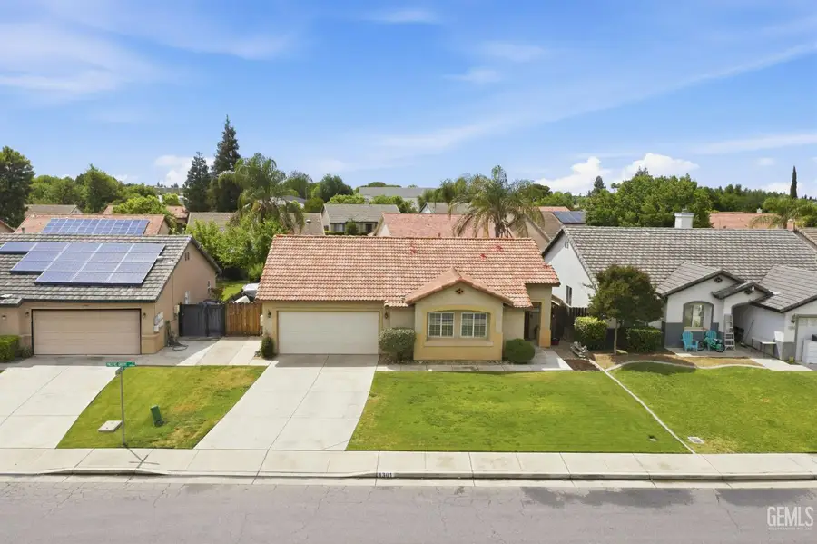 4301 PACIFIC GROVE COURT, Bakersfield, CA 93312 - #2
