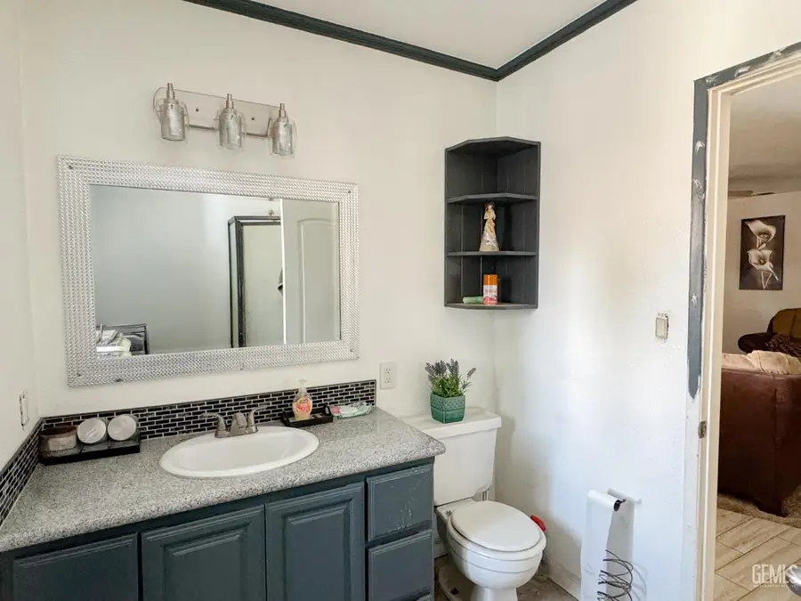 332 OAK STREET, Shafter, CA 93263 - #3