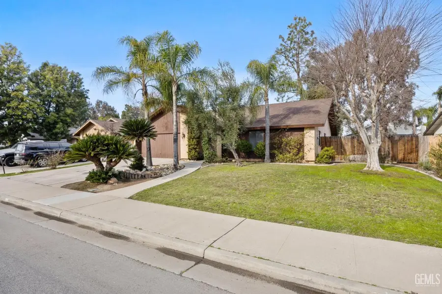 5108 PANORAMA DRIVE, Bakersfield, CA 93306 - #3