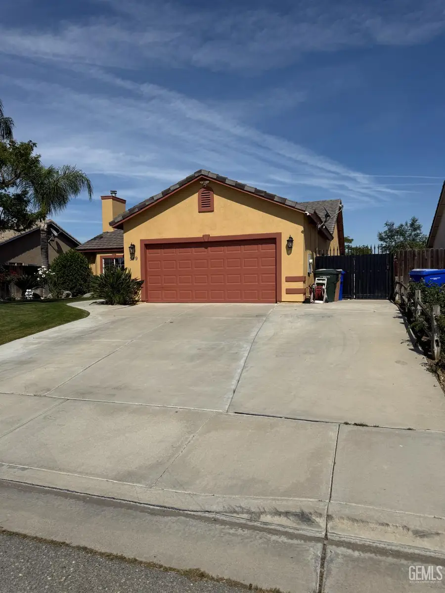 549 CASA VERDE STREET, Bakersfield, CA 93306 - #2