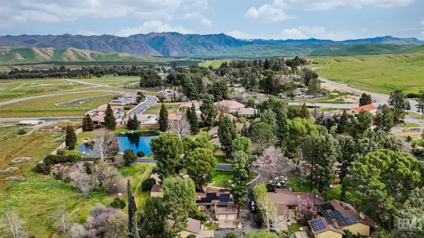 11938 LAVER COURT, Bakersfield, CA 93306