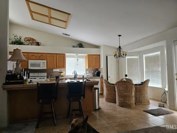 4102 SIERRA REDWOOD DRIVE, Bakersfield, CA 93313