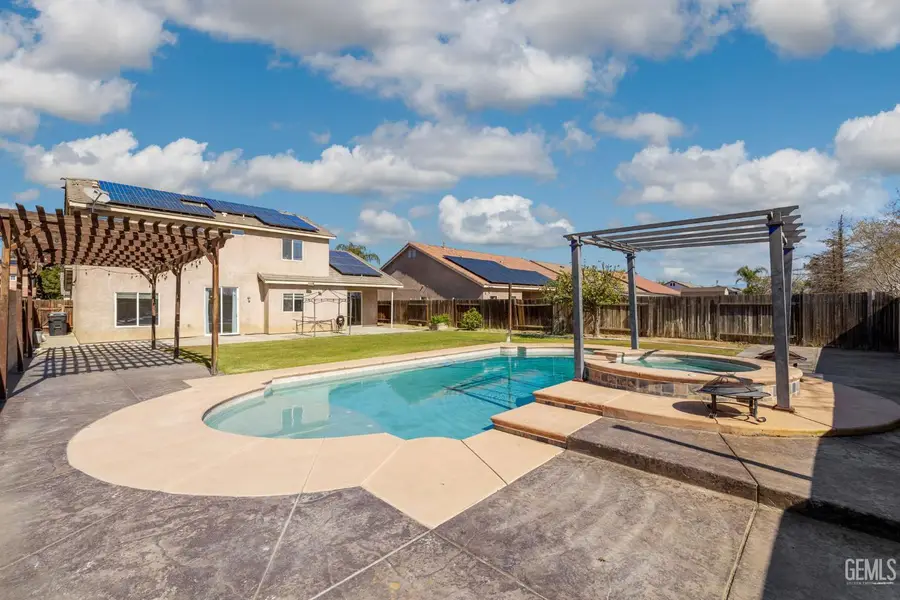 11515 PRESIDENTIAL ROAD, Bakersfield, CA 93312 - #2
